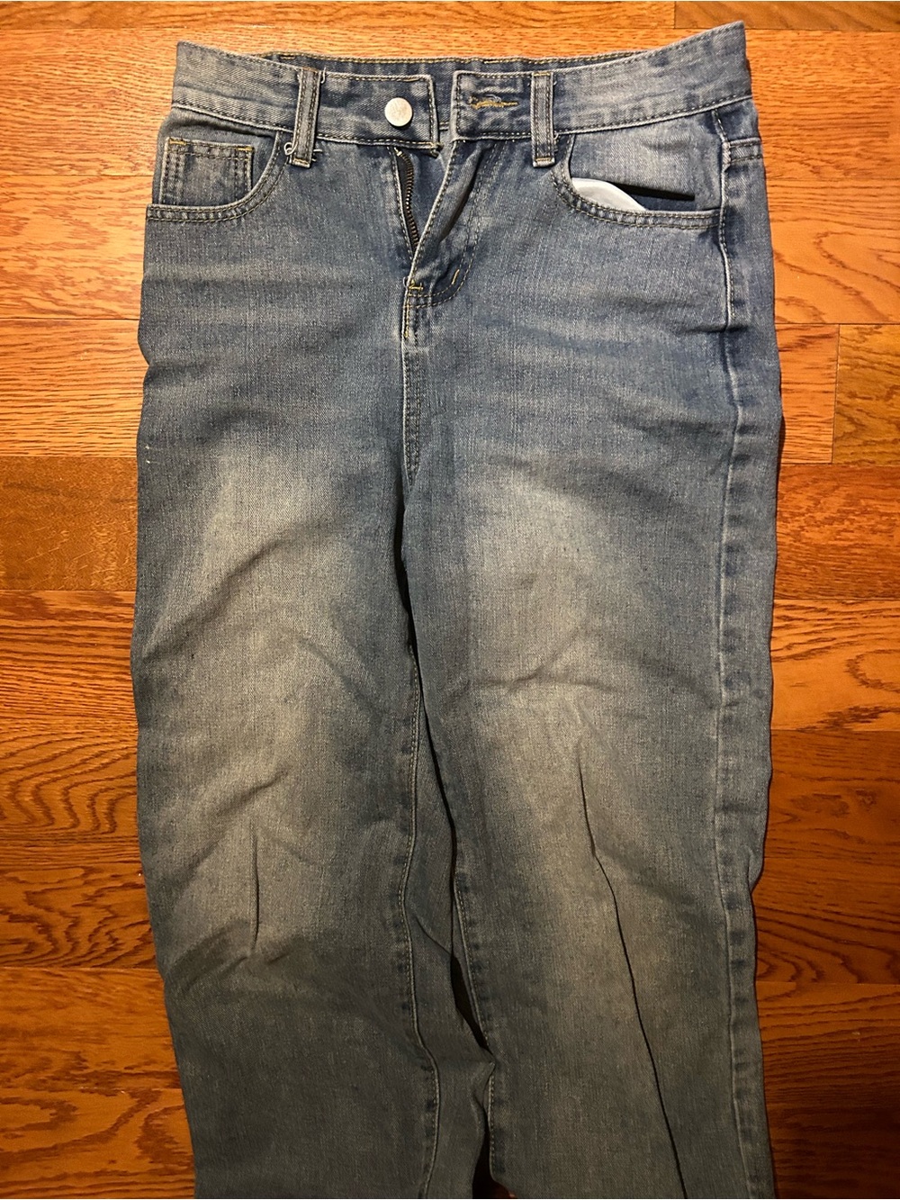 High-Rise Women’s Jeans in Faded Light Blue
